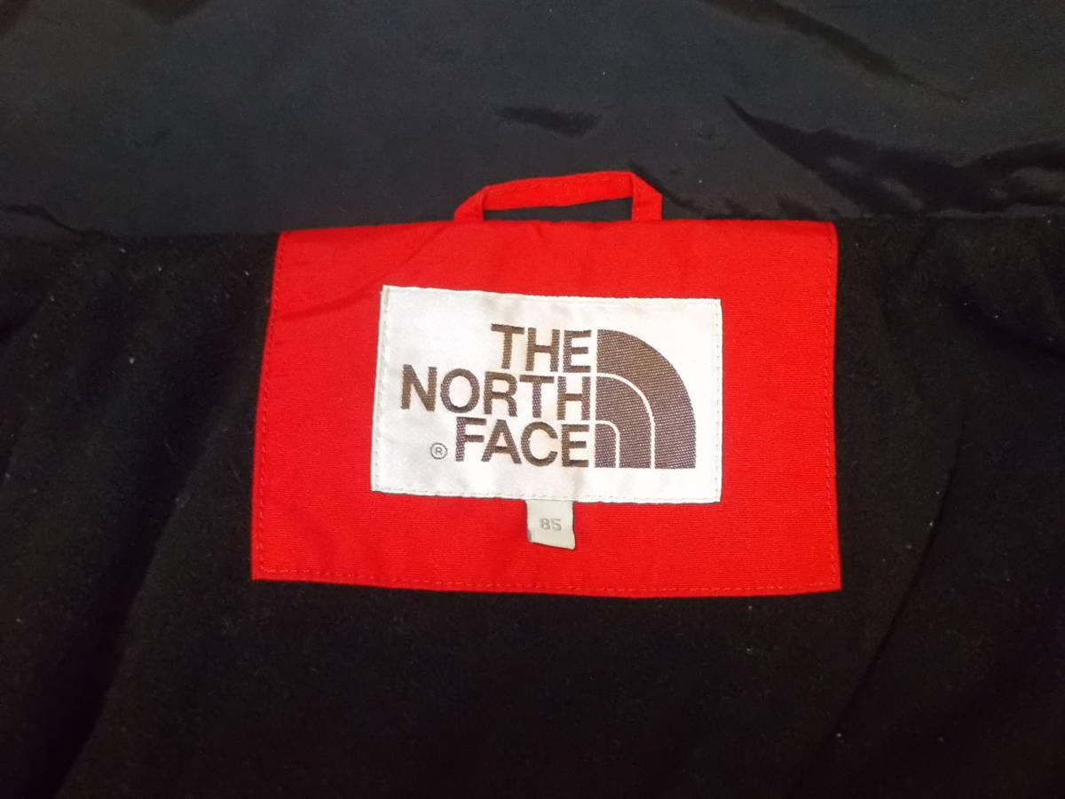 e158◆THE NORTH FACE マウンテンパーカー◆85(M) ノースフェイス ジャンパー アジア輸入正規品 海外モデル 赤色 レディース 5B_画像4