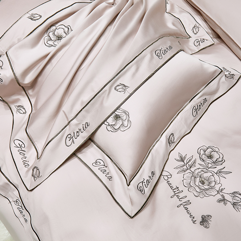 2022年ファッション福袋 【127-刺繍】ダブル/ベッド用カバー4点セット
