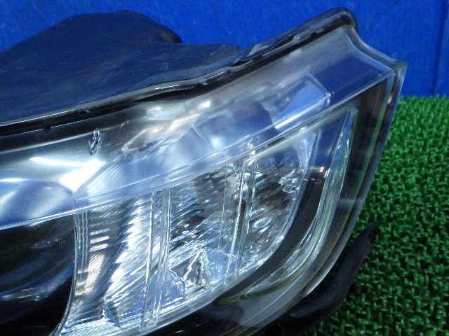 【B】AFS バラスト付 インナーブラック ホンダ純正 HID キセノン ヘッドライト 左/助手席 STANLEY P4222 RB1 オデッセイ アブソルート RB2_画像8