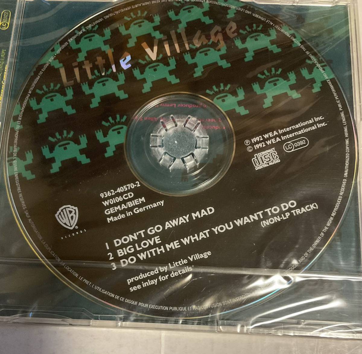 Little Village. CDs.Don't Go Away Mad.ドイツ盤未開封品.リトルビレッジ,ライクーダー.ジョンハイアット.ニックロウ.ジムケルトナー.