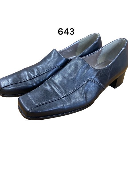 Gabor ガボール スクエアトゥ パンプス レディース サイズ4 1/2(24cm相当) チャンキーヒールブラック系 靴 シューズ No.643_画像1
