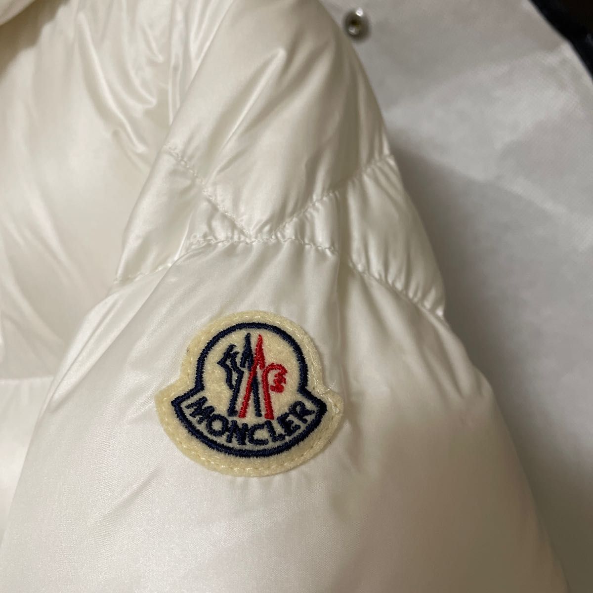 モンクレール MONCLER ダウンジャケット サイズ1 サルズマン モンクレール MONCLER ダウンジャケット サイズ1 サルズマン