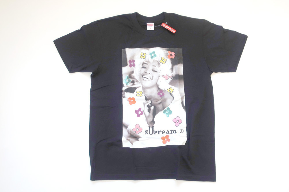 トップス Supreme - supreme Naomi Tee 白Mの通販 by lillard's shop