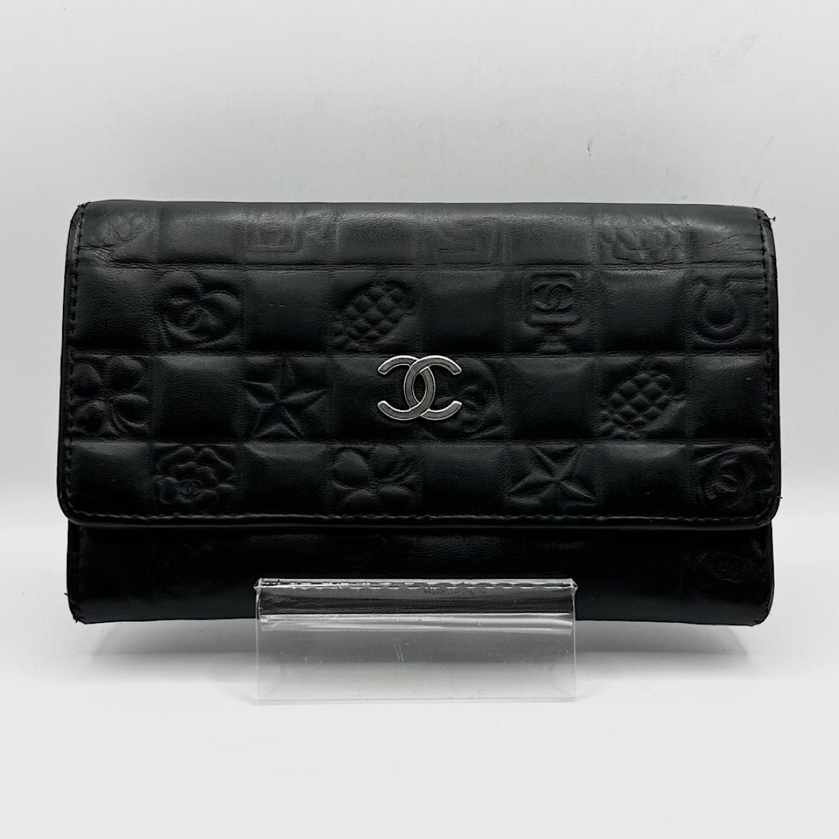 プラダ】 CHANEL - CHANEL 財布 アイコンライン 黒 ラムスキンの通販