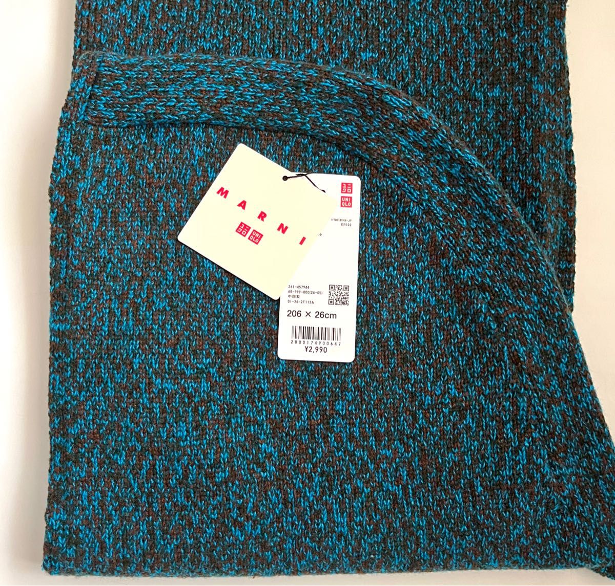 新品未使用 UNIQLO MARNI フードストール ミックスカラーニット 新品未使用 UNIQLO MARNI フードストール ミックスカラーニット