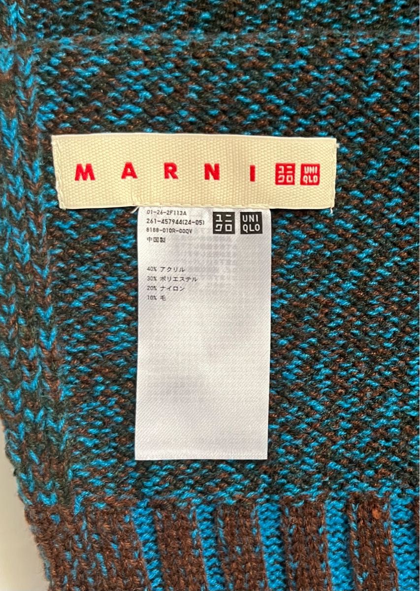 新品未使用 UNIQLO MARNI フードストール ミックスカラーニット 新品未使用 UNIQLO MARNI フードストール ミックスカラーニット
