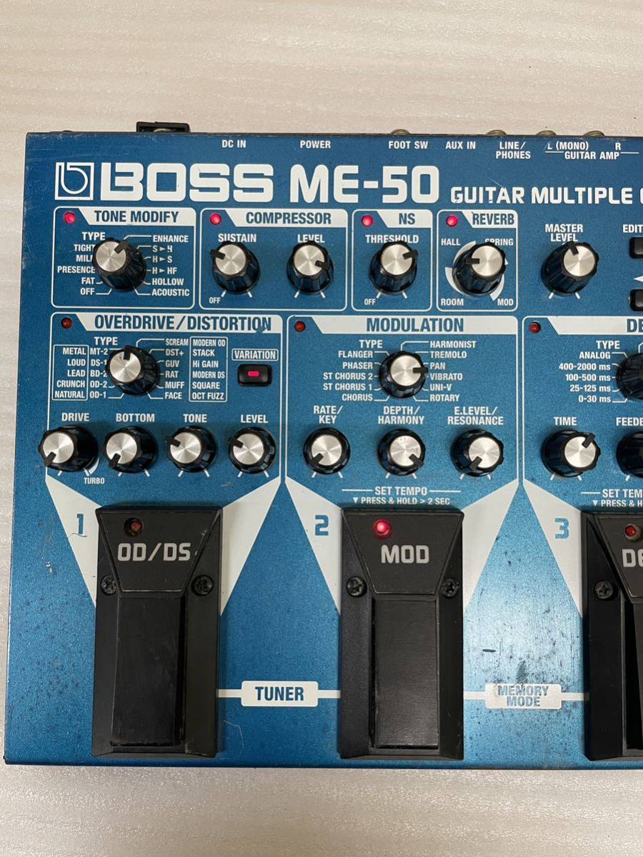 BOSS/ボス ME-50 マルチエフェクター 電池で通電のみ、その他の確認出来無いですから、現状品、ジャンク品部品取り_画像2