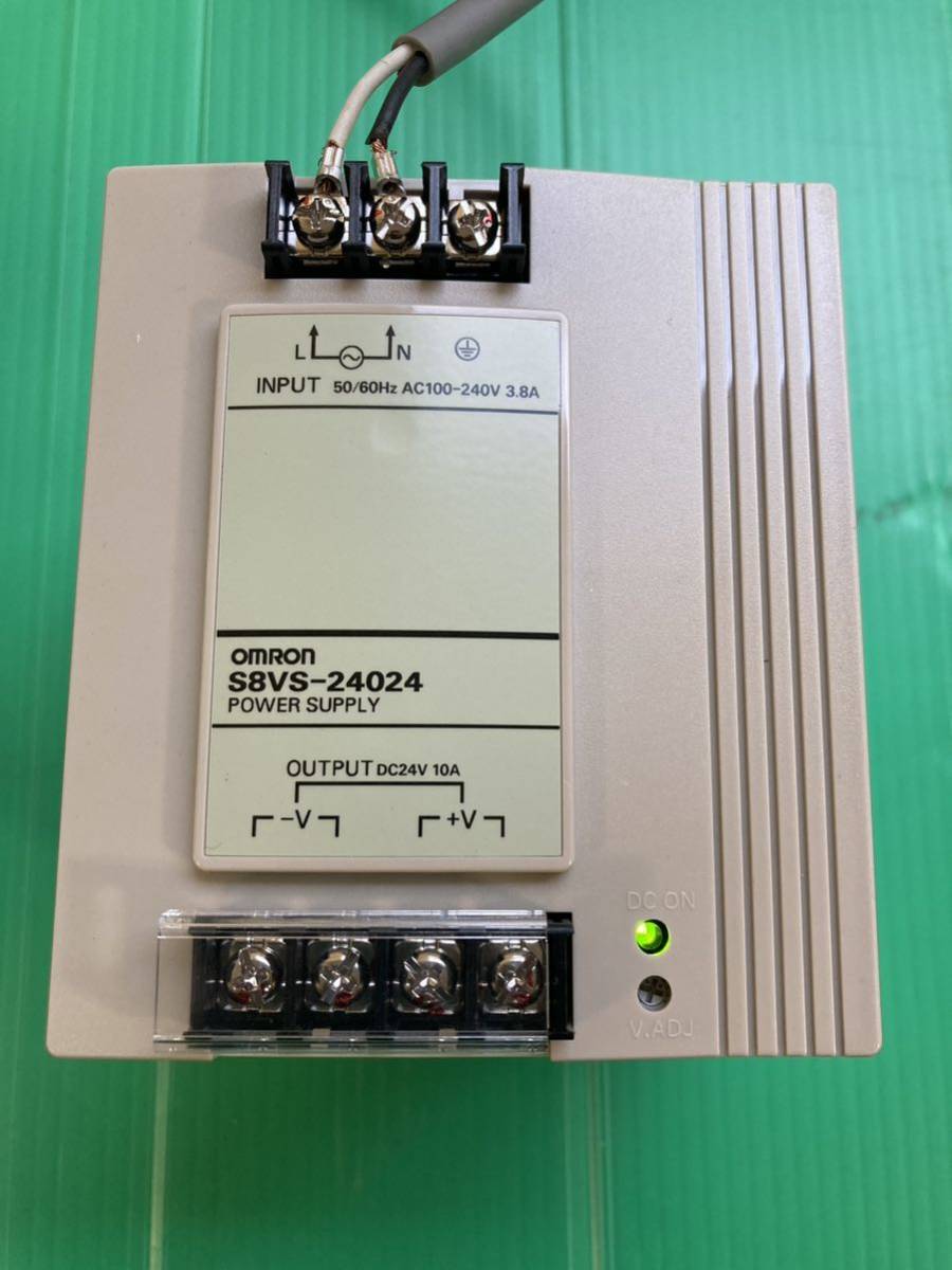 OMRON オムロン スイッチングパワーサプライS8VS-24024/ED2 DC24V 10A 通電確認済み(127)