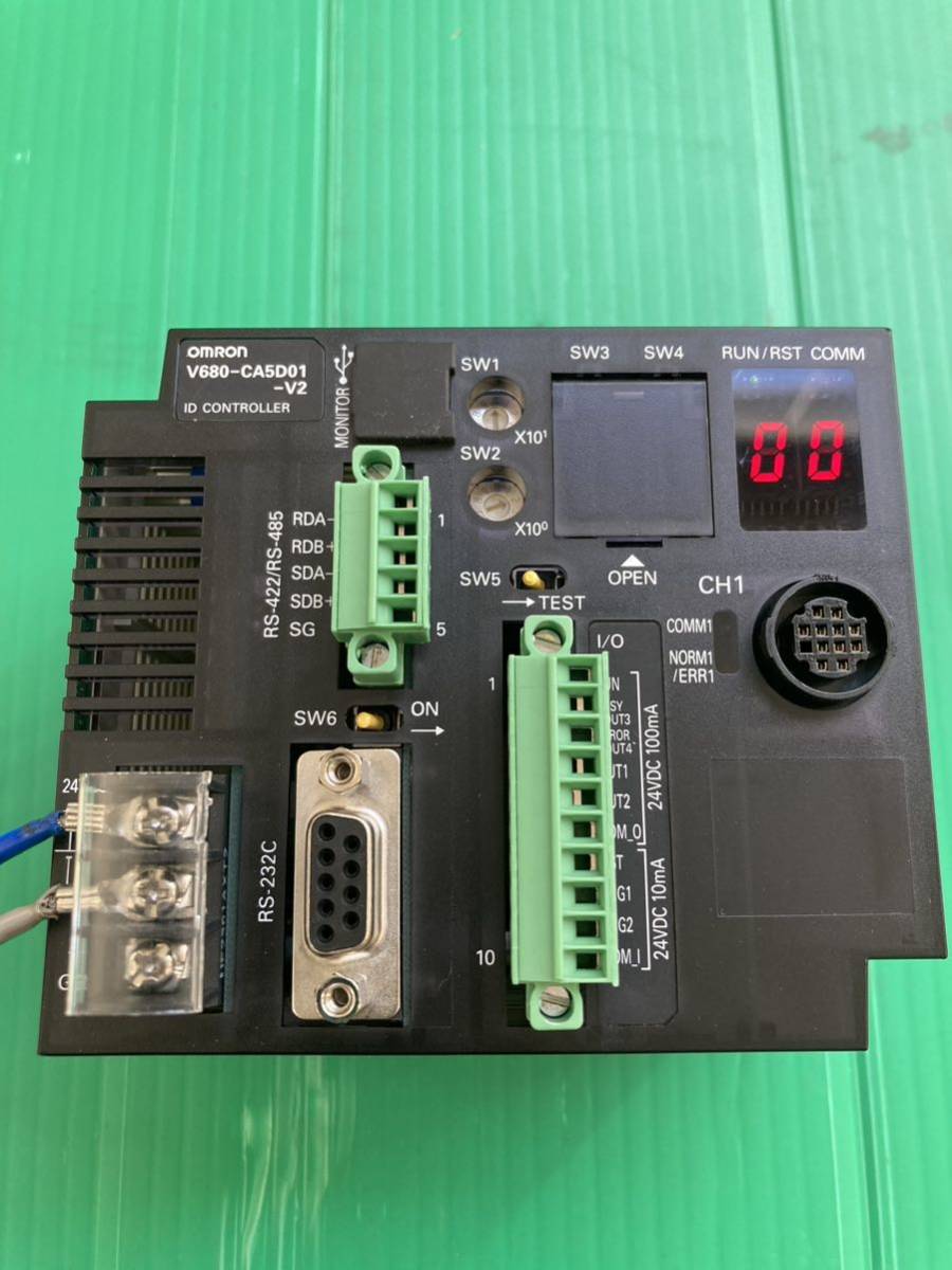 OMRONオムロン　プログラムコントローラー RFIDシステムV680シリーズ　V680-CA5D01-V2 通電確認済み(162）_画像1