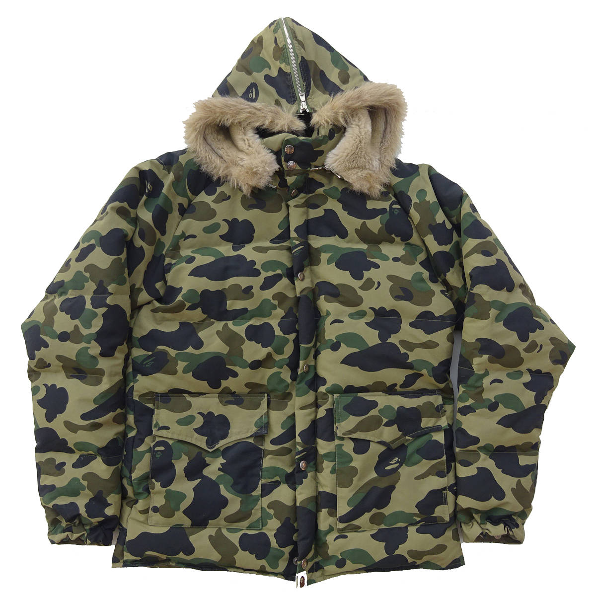 A BATHING APE A Bathing Ape down camouflage camouflage fur attaching down jacket size L FUR hoodie down jacket 1st camo green