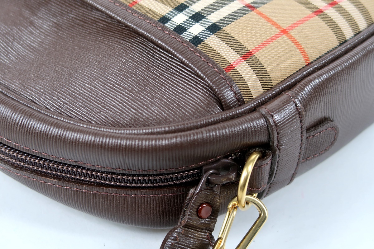 新品同様・未使用品】Burberrys バーバリーズ チェック柄 ショルダー