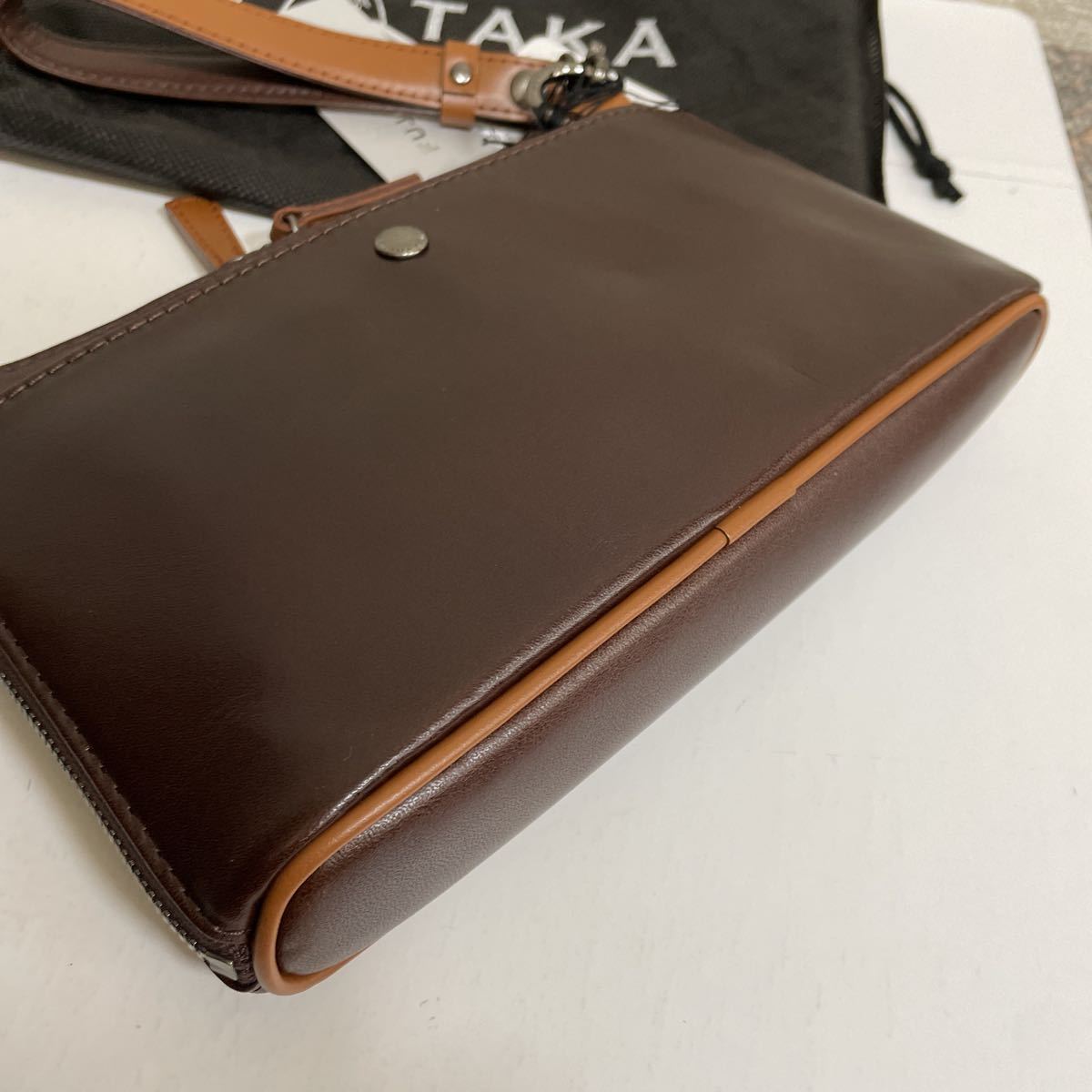 新品 フジタカ セカンドバッグ 定価19,800 チョコ クラッチバッグ