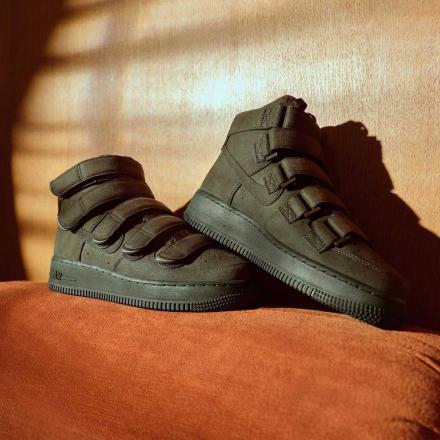 新品 国内正規 BILLIE EILISH × NIKE AIR FORCE 1 HIGH 07 SP ビリー