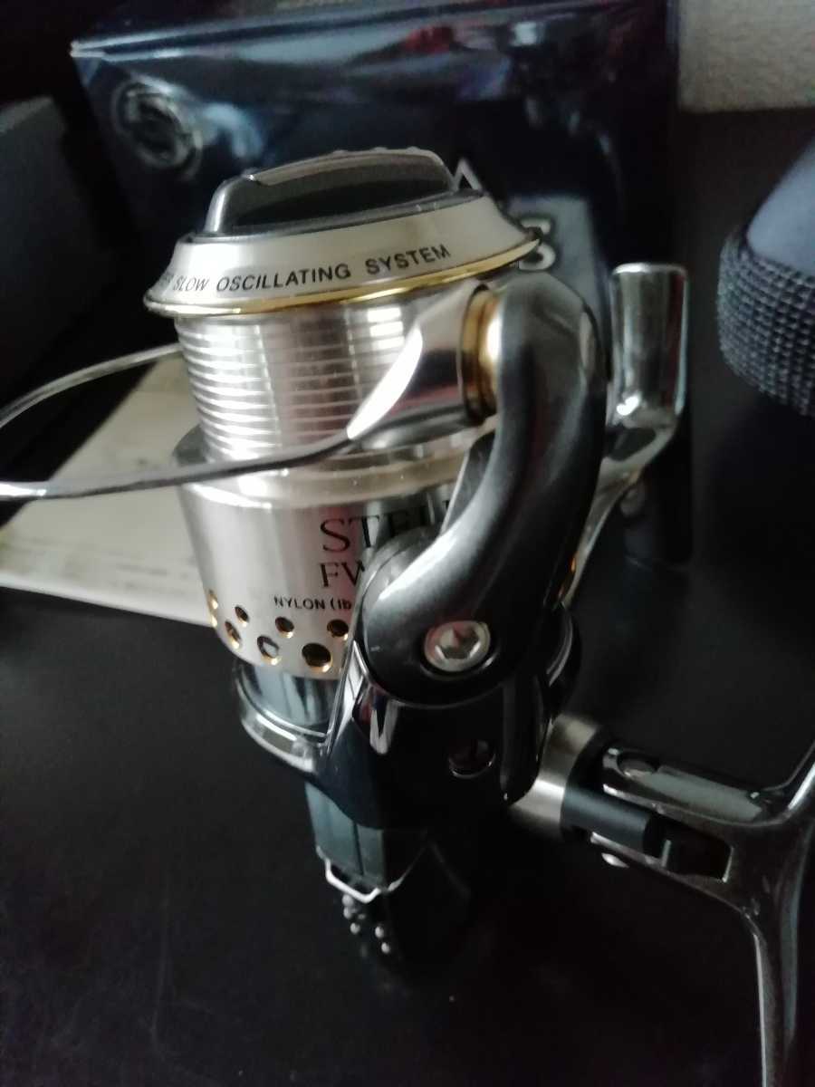 26250円 希少 未使用 SHIMANO 01ステラFW2000S ダブルハンドル 26250円 希少 未使用 SHIMANO 01ステラFW2000S ダブルハンドル