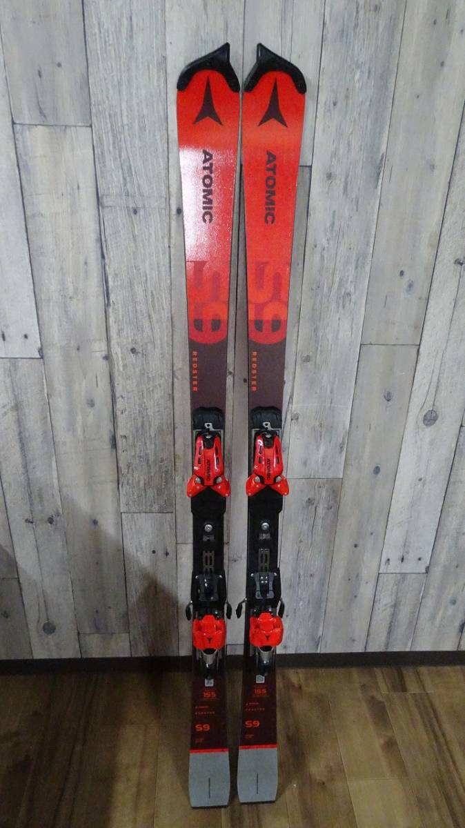 現行モデル ATOMIC REDSTER S9 FIS 155cm X12 VAR ビンディング 競技用 SL アトミック スキー ショート 良品 数日利用 細かい傷あり T29
