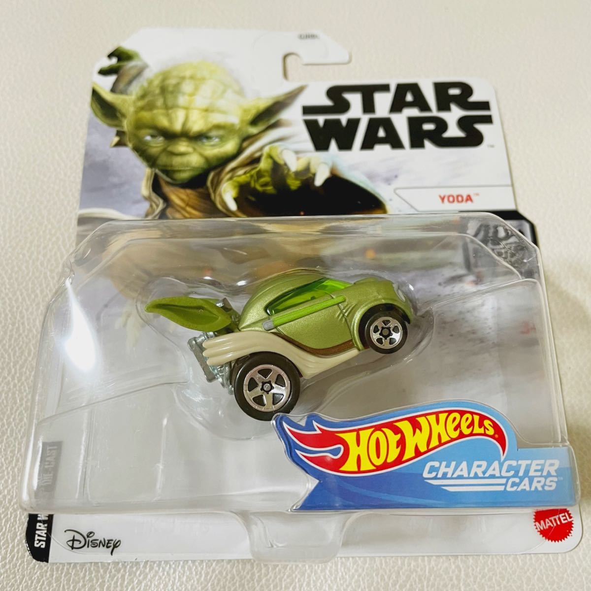 【新品】Hot Wheels ホットウィール Disney ディズニー　STAR WARS スターウォーズ ヨーダ　ミニカー_画像2