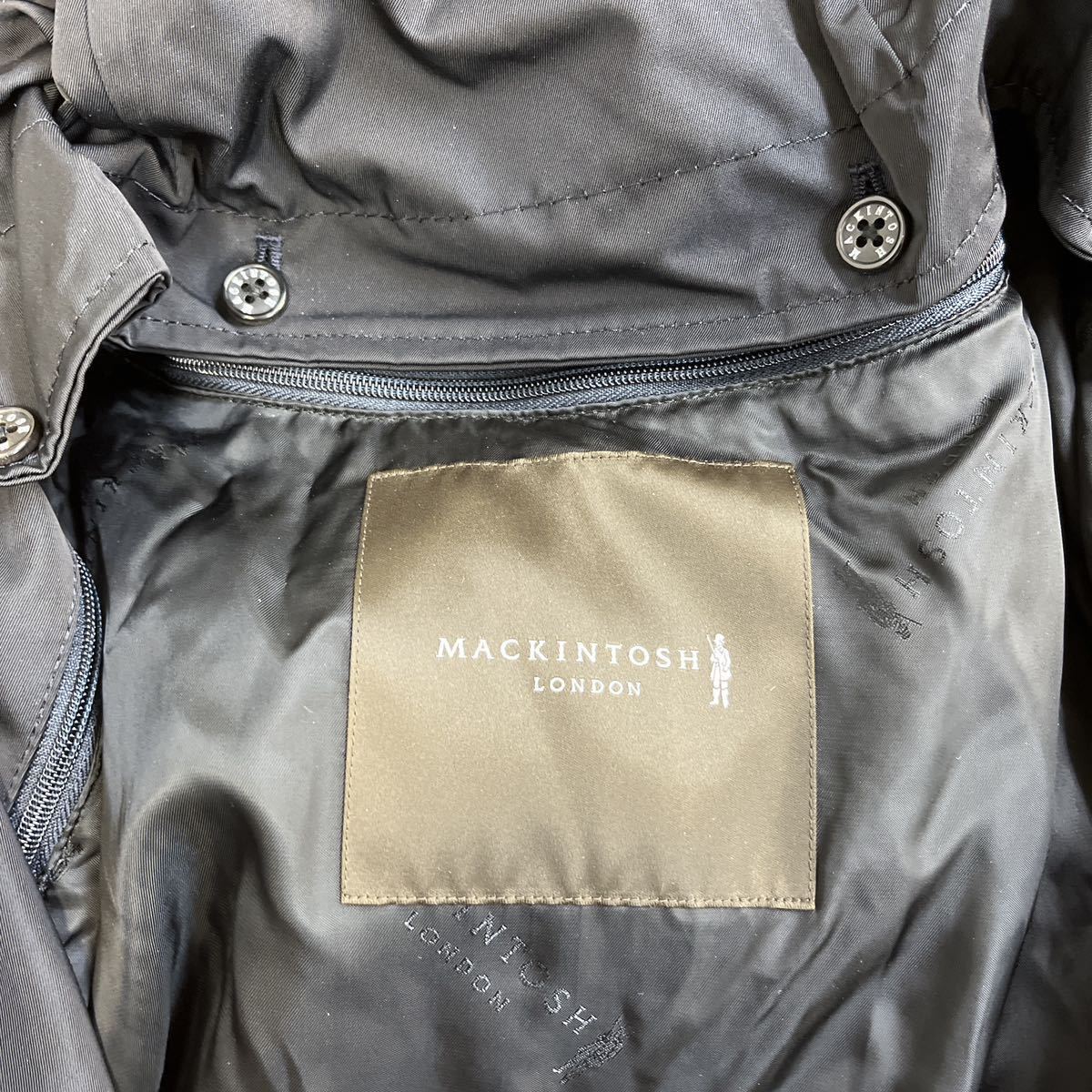 新品未使用タグ付 MACKINTOSH LONDONダウンライナー付モッズ 新品未使用タグ付 MACKINTOSH LONDONダウンライナー付モッズ