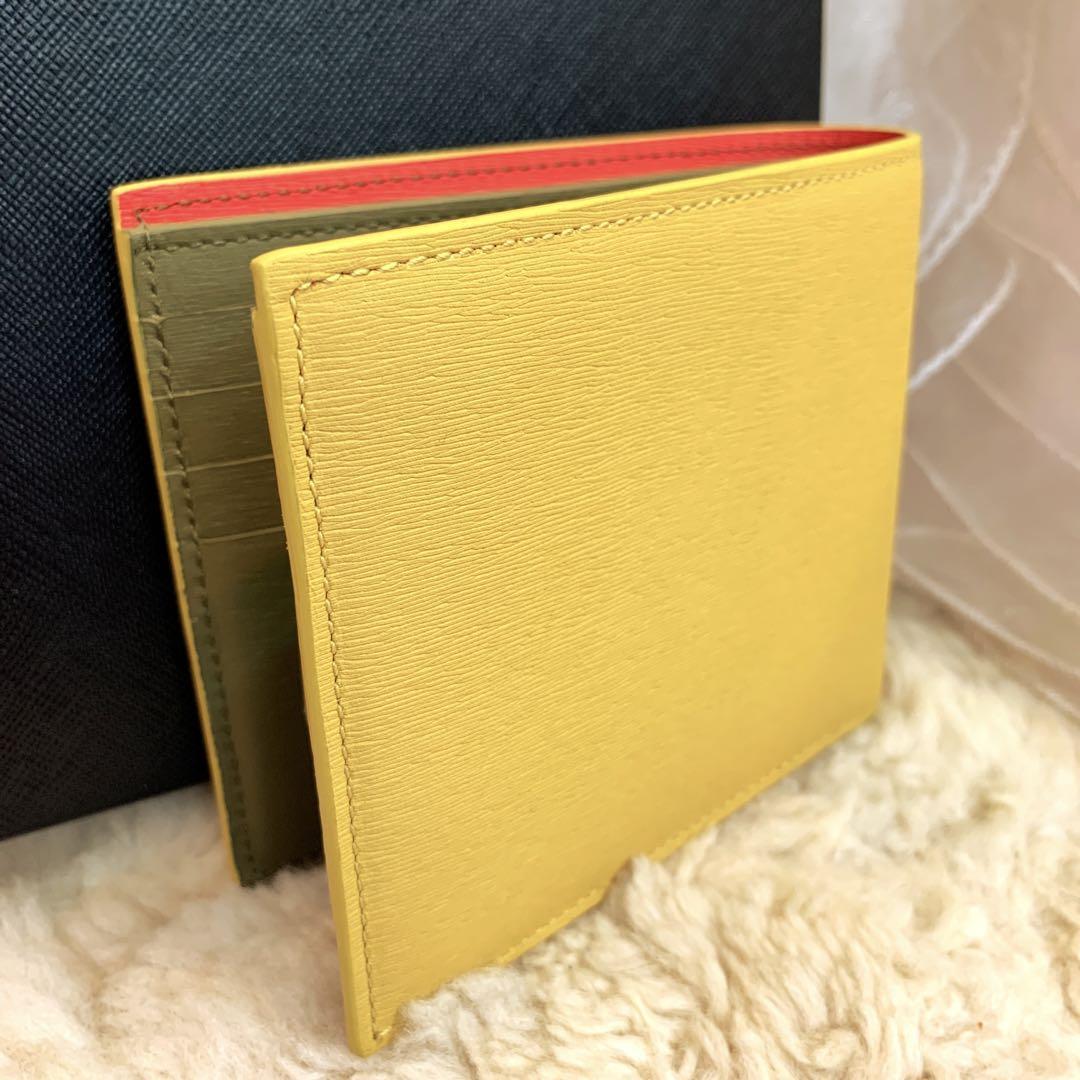 送料無料 ☆未使用品☆Paul Smith ポールスミス 二つ折り財布 イエロー