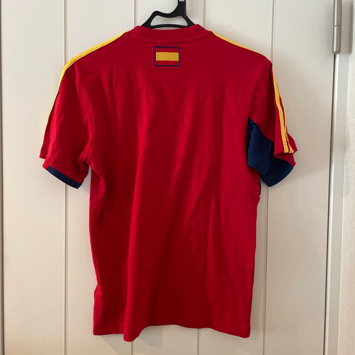 adidas サッカースペイン代表Tシャツ|Yahoo!フリマ(旧PayPay adidas サッカースペイン代表Tシャツ|Yahoo!フリマ(旧PayPay