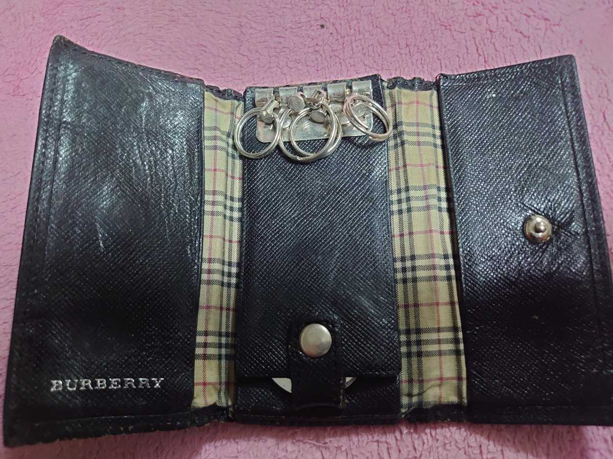 BURBERRY　バーバリー　キーケース　中古　けっこう使用感あります_画像1