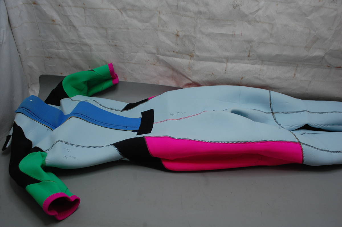 /に568.RANK ウエットスーツ Lサイズ 半袖 ピンク マリンスポーツ サーフィン シュノーケリング等々の画像9