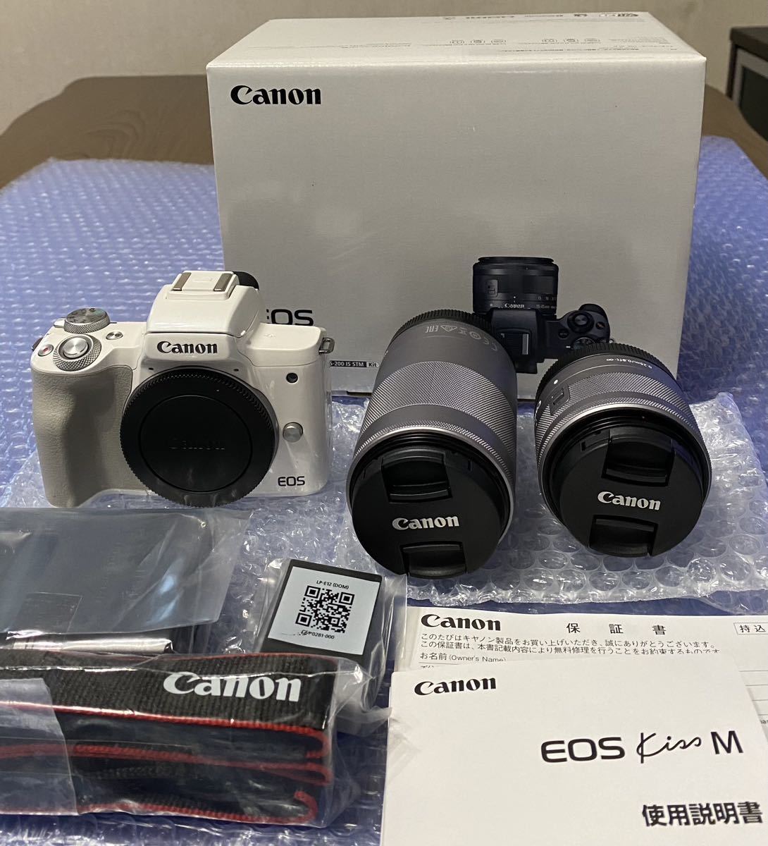 直送商品 ラスト1台 Canon ミラーレス一眼カメラ Canon EOS レンズ3本