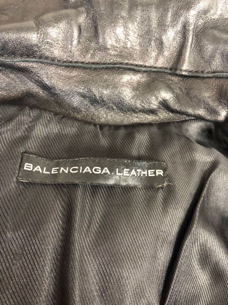 高級美品　BALENCIAGA バレンシアガ　レディース　ブラック　羊革 ラムレザー　ライダースジャケット ブルゾン　アウター　上着　38表記_画像4