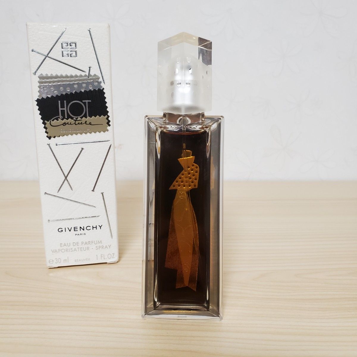 【希少ボトル】GIVENCHY ジバンシイ ホットクチュール 30ml