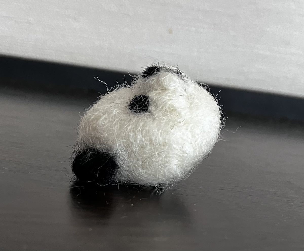 ハンドメイド羊毛フェルト パンダブローチの画像4