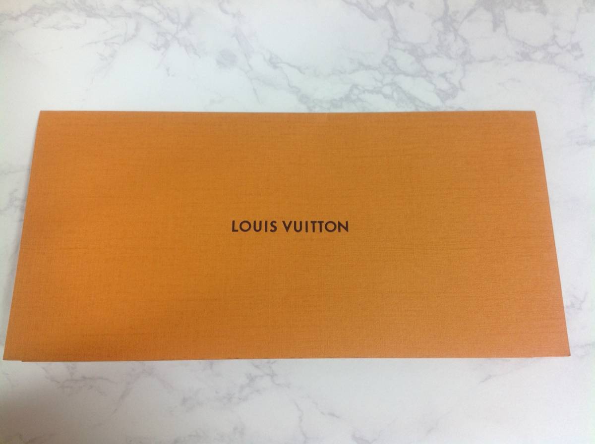 【ルイヴィトン】Louis Vuitton の紙ケース 一度使用の新中古_画像1