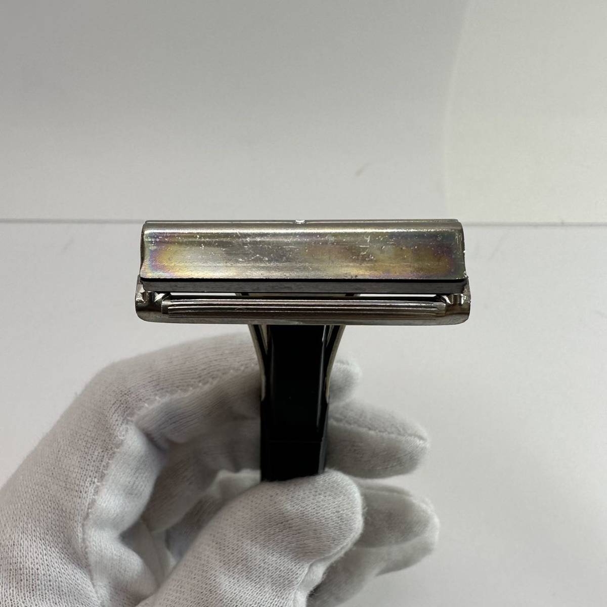 Schick シック インジェクターⅡ 替え刃付 紙箱 専用ケース 髭 Schick シック インジェクターⅡ 替え刃付 紙箱 専用ケース 髭