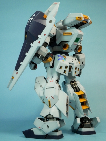 ★プレバン限定★MG 1/100 RX-121 ガンダムTR-1「ヘイズル改」完成品_画像4