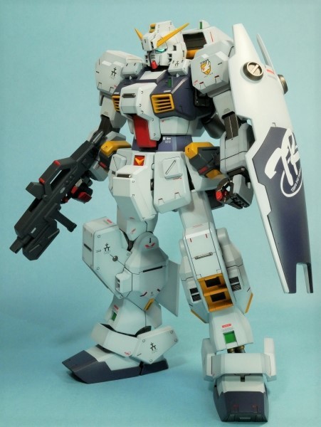 ★プレバン限定★MG 1/100 RX-121 ガンダムTR-1「ヘイズル改」完成品_画像6