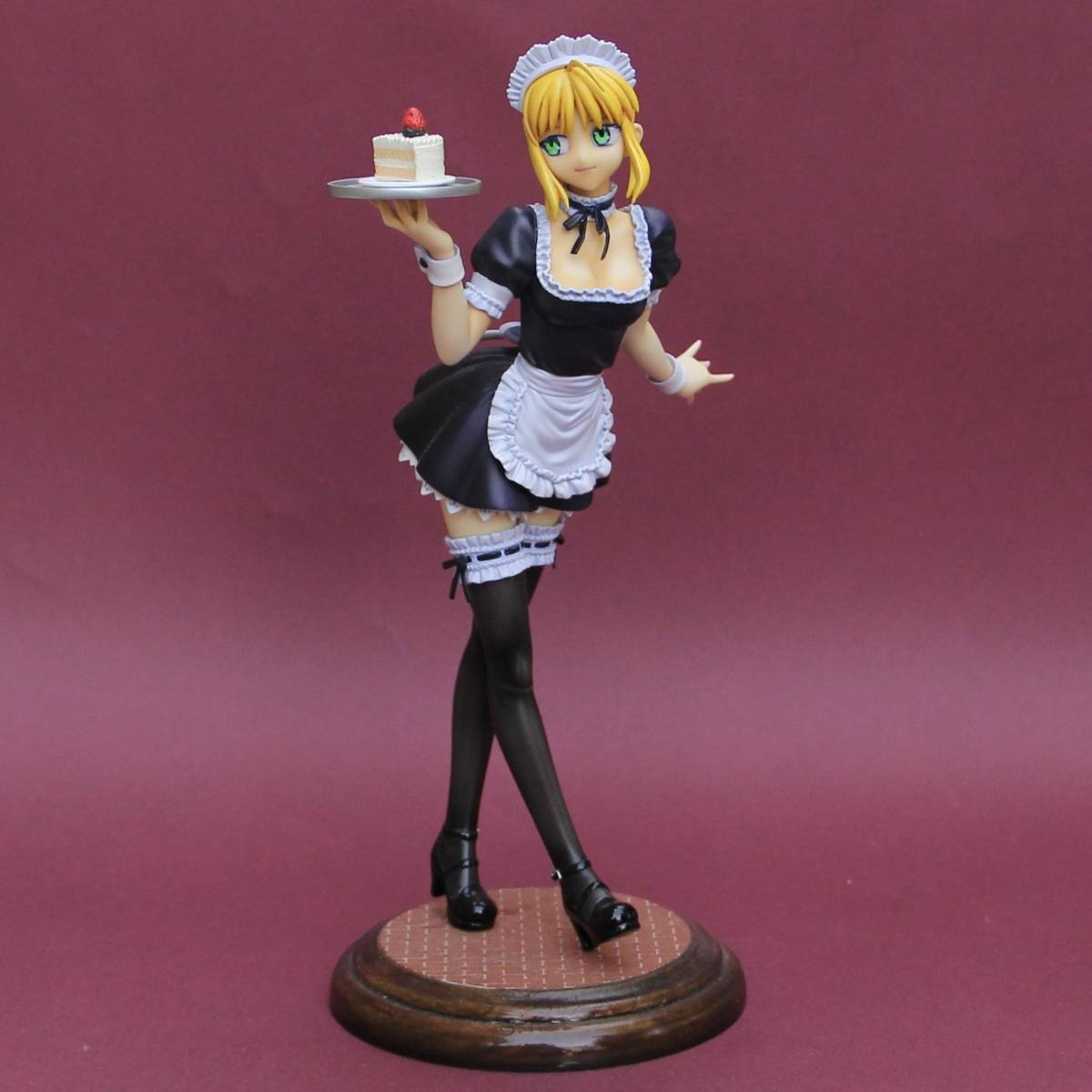 1/6 Saber Maid Ver. painting final product ( I paint modification ) garage kit resin cast Fate/stay night