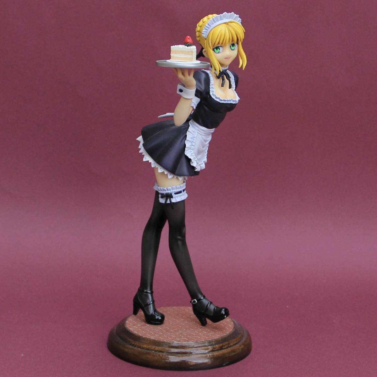 1/6 Saber Maid Ver. painting final product ( I paint modification ) garage kit resin cast Fate/stay night