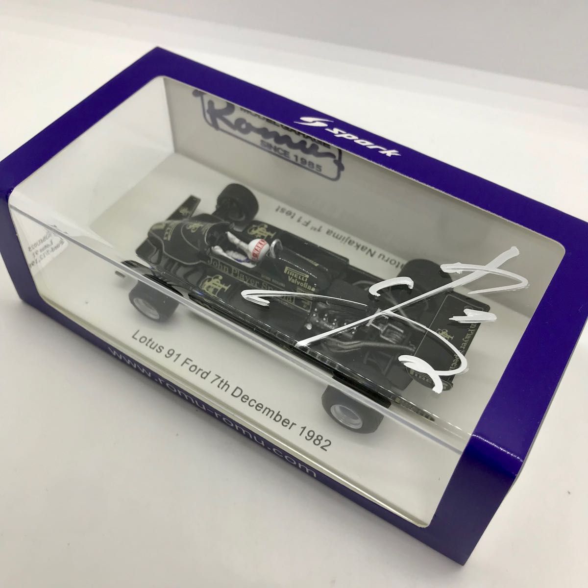 ☆1/43☆中嶋悟氏直筆サイン入り☆ロータス 91 フォード☆1982 F1初
