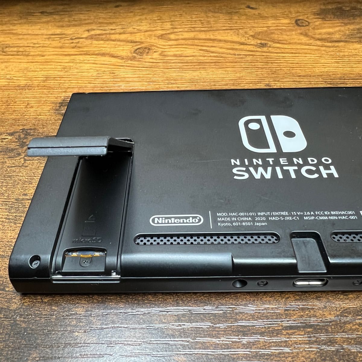 Nintendo Switch》新型 バッテリー拡張 本体 2020年製 ニンテンドー 