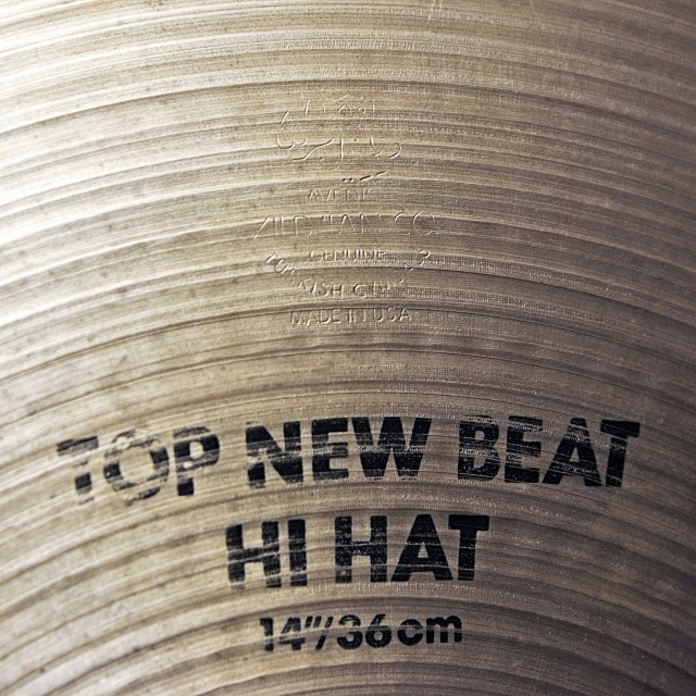 ビンテージ Aジルジャン A Zildjian New Beat HiHats 14 ビンテージ Aジルジャン A Zildjian New Beat HiHats 14