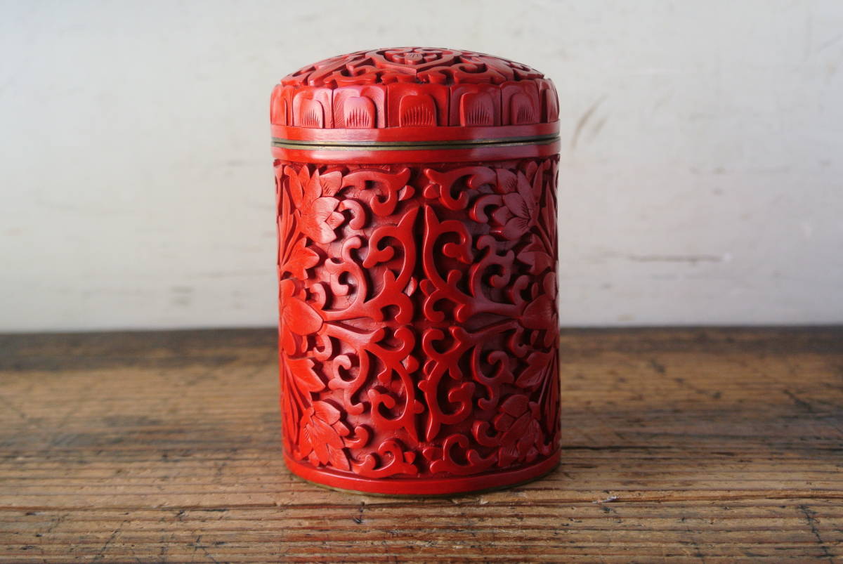 中国美術 堆朱 細密花彫内七宝 小物入れ 蓋物 茶入 茶壷 漆芸