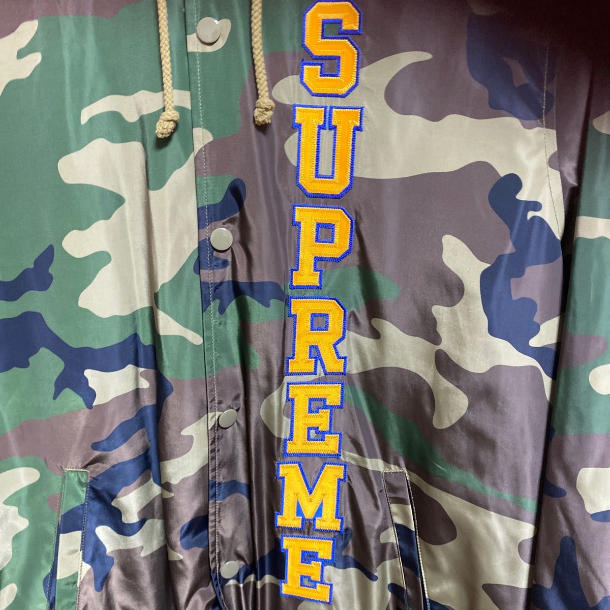 Supreme Vertical Logo Hooded コーチジャケット | alfasaac.com