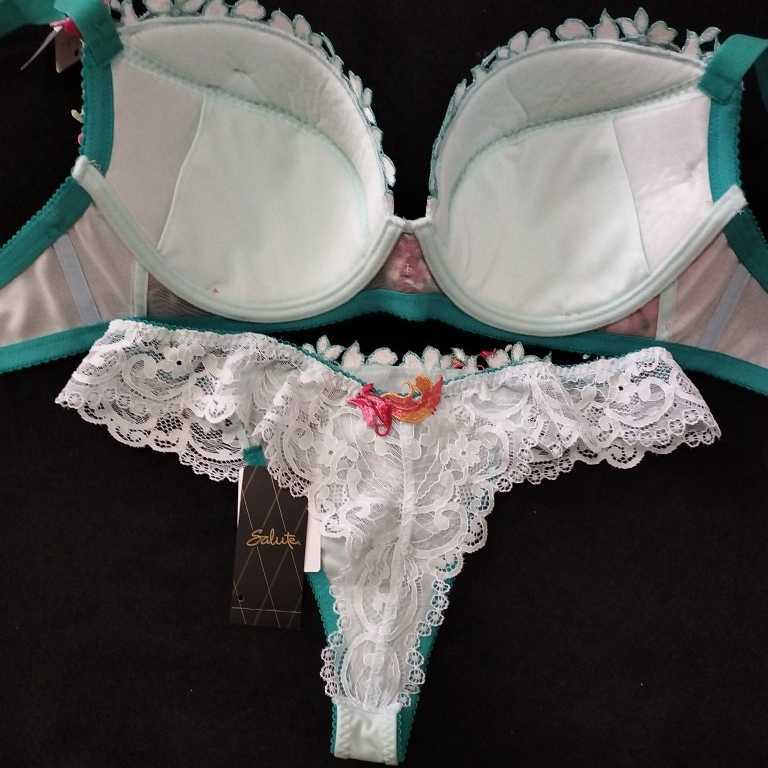 サルート53 F75 ソングL 2点セット タグ付き-