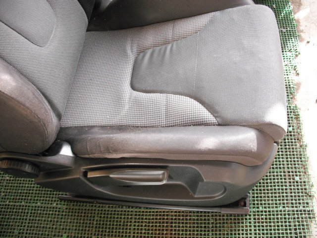 [B137]8JBWA,BWA, Audi TT coupe,2,0TFSI, driver`s seat, passenger's seat, rear seats,x2 middle, gome private person . stop in business office shipping un- possible..