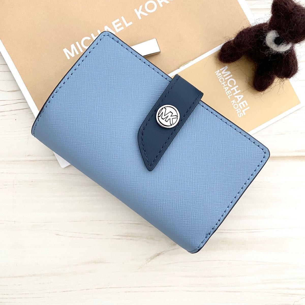 新品 MICHAEL KORS マイケルコース 折り財布 ブルー