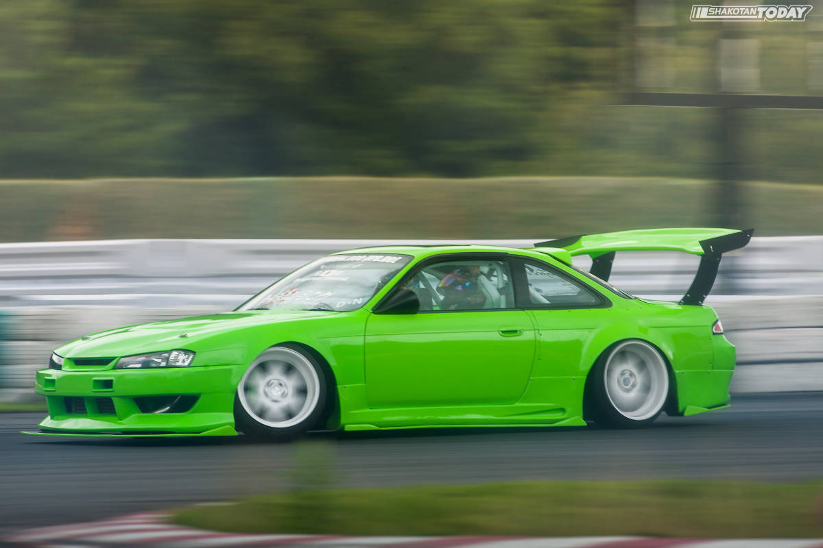 S14 SILVIA 後期 326POWER NEWブランド【ブリWIDE】REAR OVER FENDER(リア) 14シルビア 人気商品！日産！程よくWIDE! 即決!_画像2