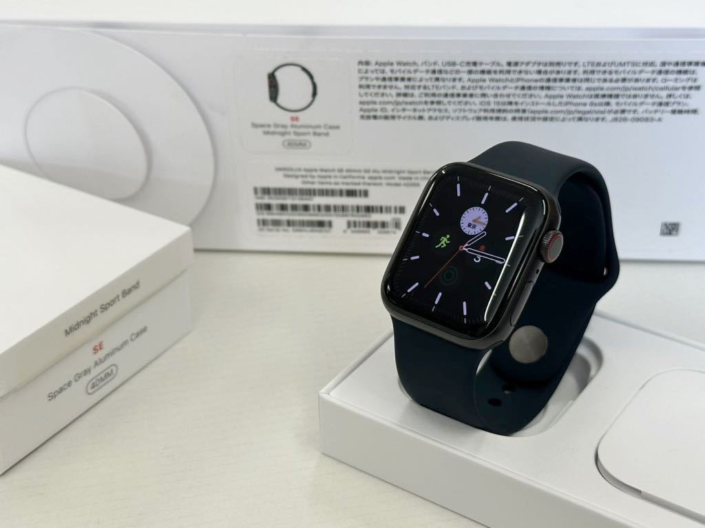 ☆即決 ほぼ未使用 バッテリー100％Apple Watch SE 40mm GPS+Cellular