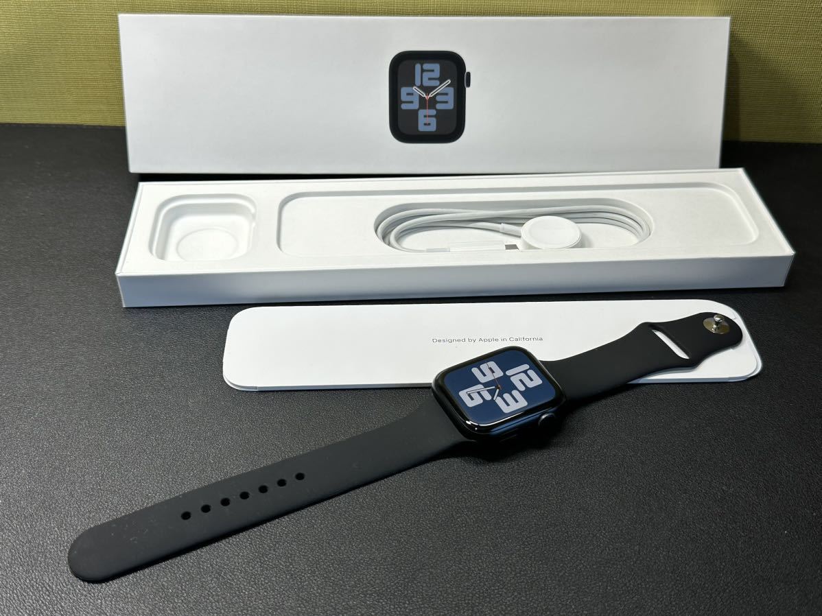 ☆即決 美品 100% Apple Watch SE2 44mm ミッドナイトアルミニウム アップルウォッチ ミッドナイトスポーツバンド GPSモデル  267