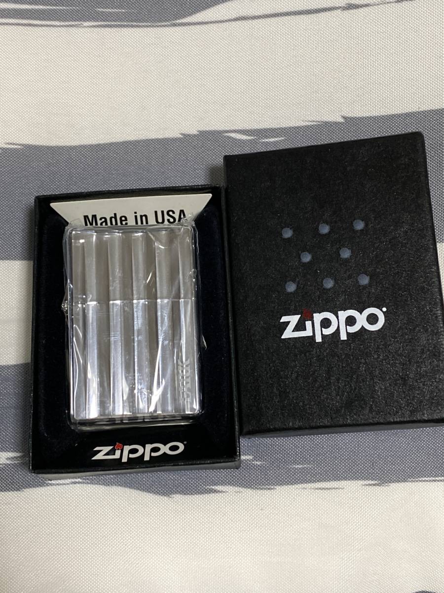2011年　ＬＡＲＫラーク　鏡面　ZIPPO　未使用