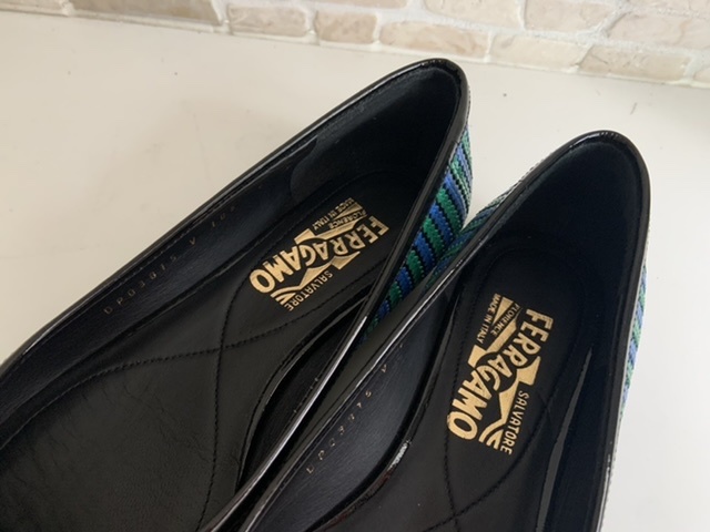 ☆フェラガモ☆ヴァラパンプスバレーシューズ☆サイズ6☆新品