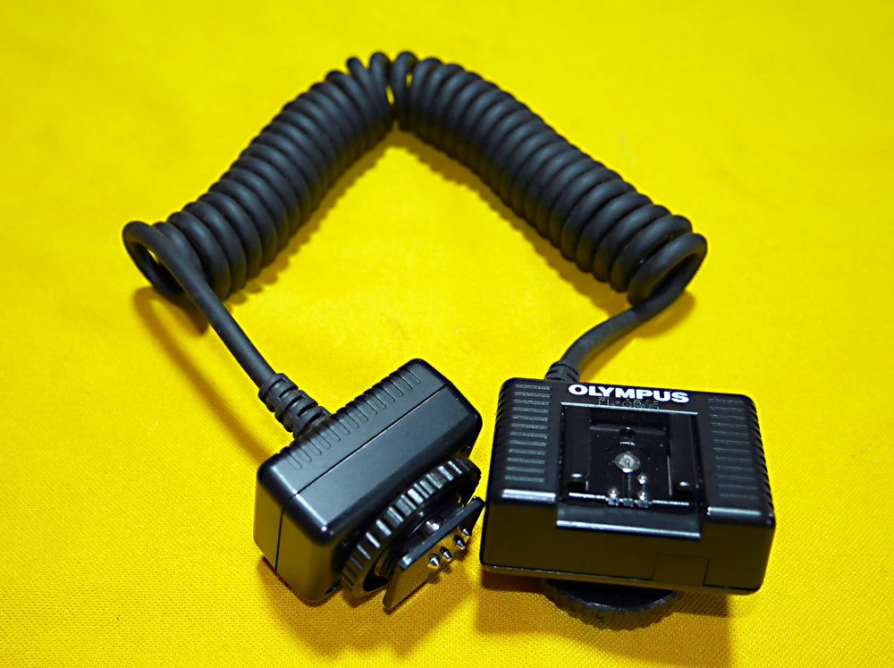 OLYMPUS オフフラッシュケーブル デジタル一眼レフ用 FL-CB05 OLYMPUS オフフラッシュケーブル デジタル一眼レフ用 FL-CB05