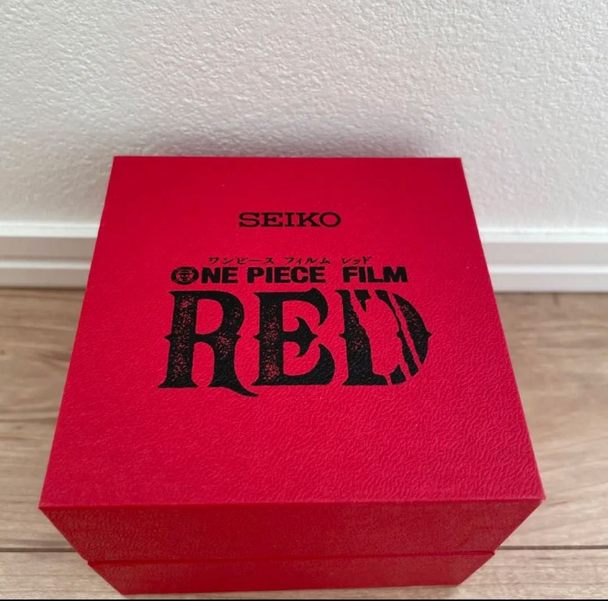 限定2000点レア物』ONE PIECE FILM RED 公開記念ウォッチ